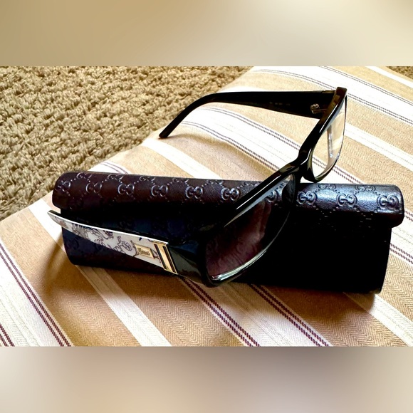 Gucci prescription glasses - Picture 8 of 9
